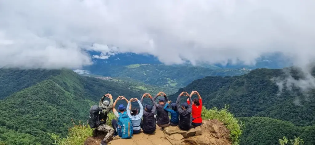 Dzukou summit